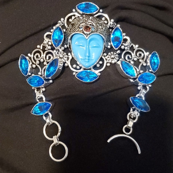 New Carved Goddess Face Multi Gemstone 925 Silver Bracelet. - Picture 5 of 6